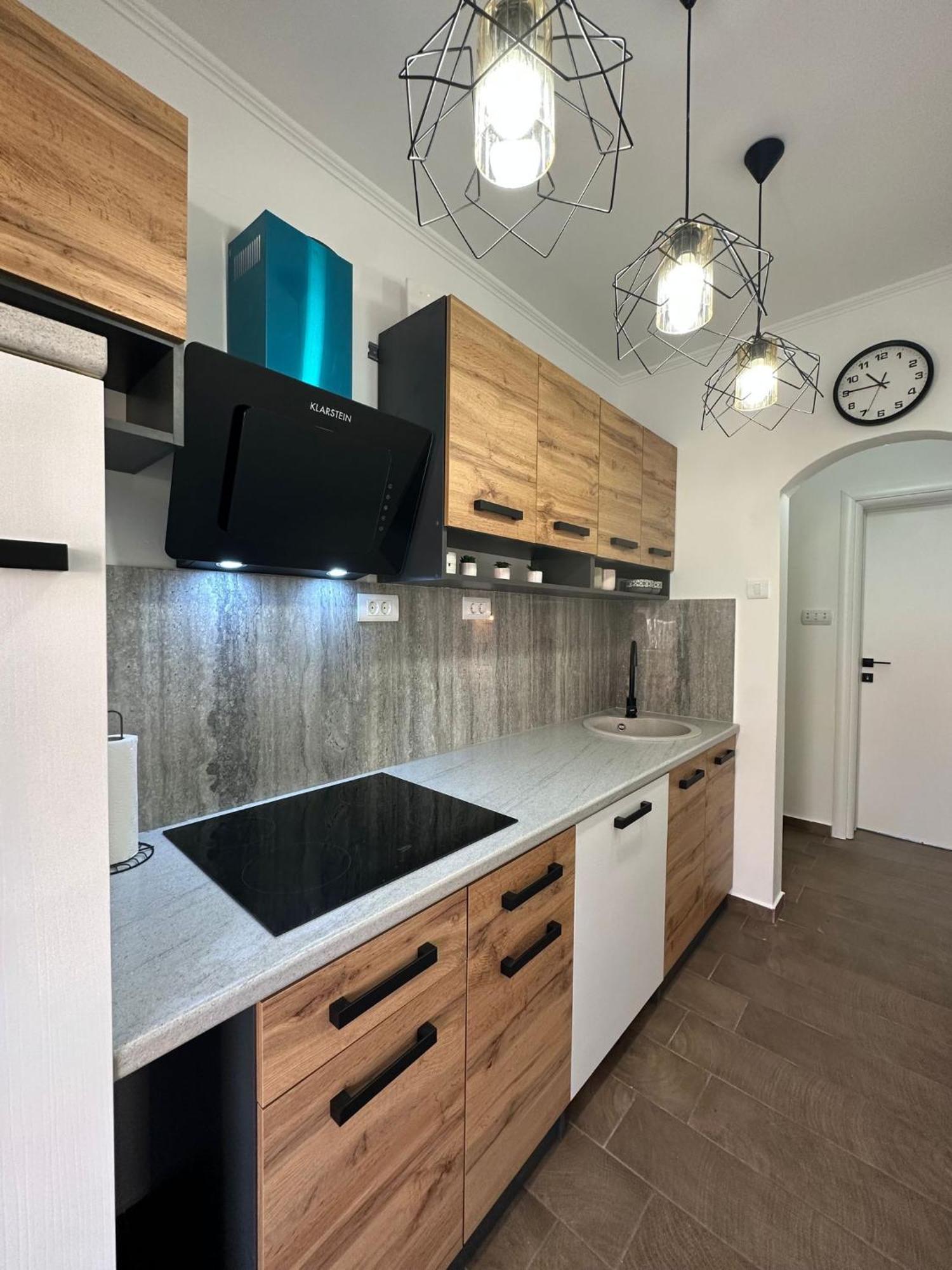 Apartments Brac Супетар Екстер'єр фото
